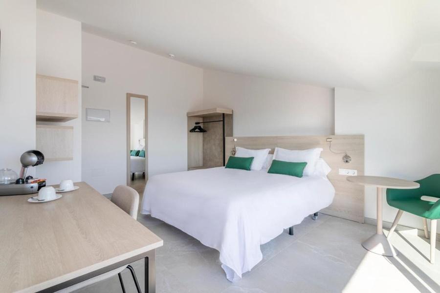 Halley Hotel & Apartments Affiliated By Melia Benidorm Zewnętrze zdjęcie