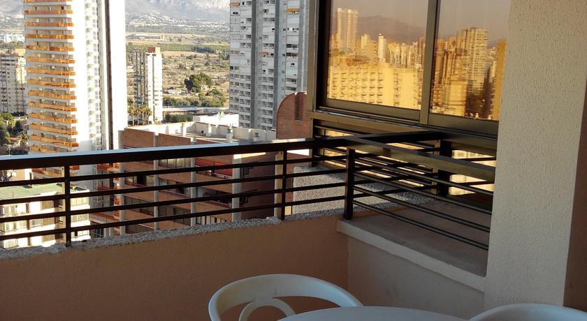 Halley Hotel & Apartments Affiliated By Melia Benidorm Zewnętrze zdjęcie
